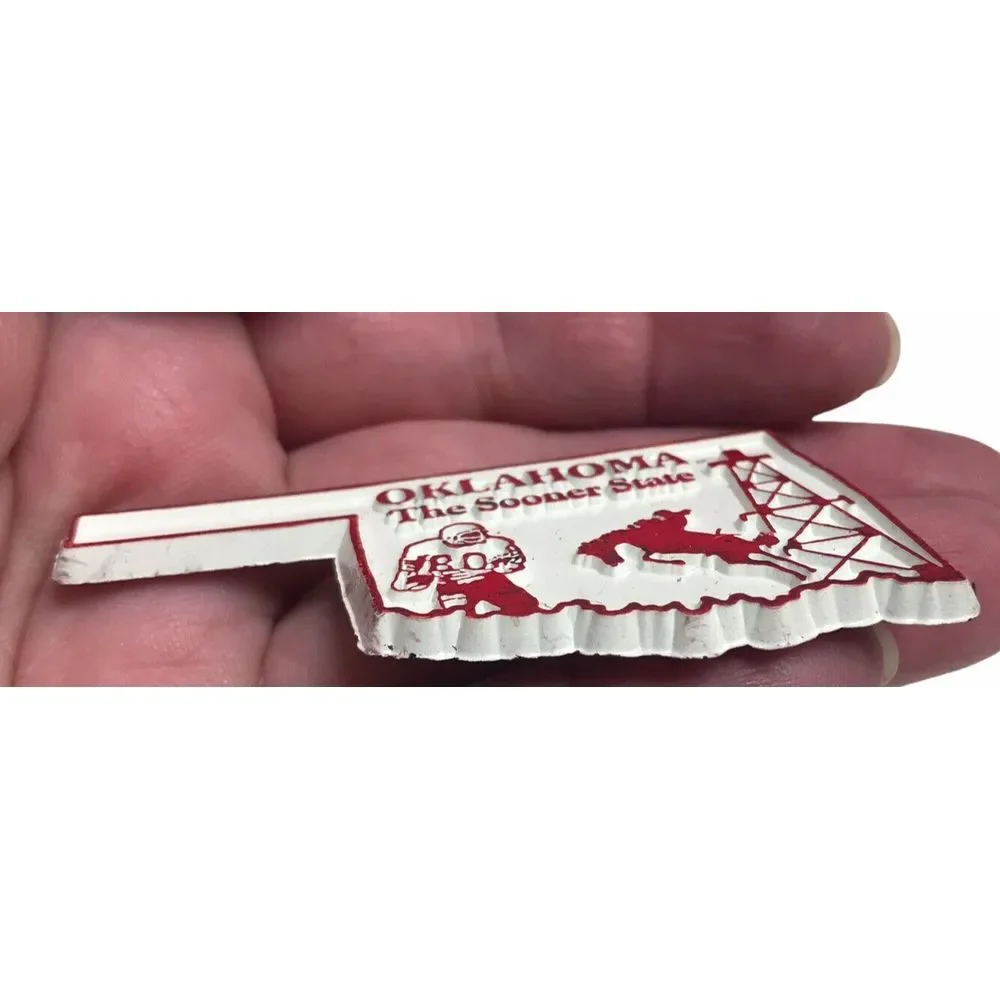 Oklahoma Souvenir State Rubber Refrigerator Magnet Football Player‎ Collectable